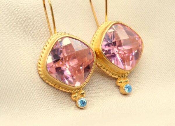 Refined And Simple Earring Pendant For Ladies - Image 2